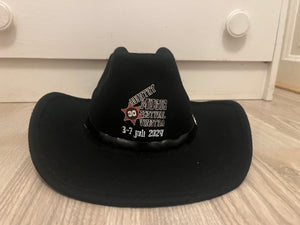 Offisiell Festival Cowboyhatt modell «Kansas» i farge sort eller brun med 30 års jubileum logo trykt på front